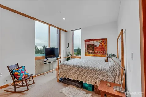 465 Ambrose Lane NW Bainbridge Island WA 98110
