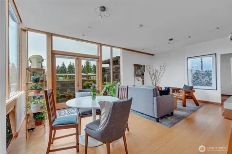 465 Ambrose Lane NW Bainbridge Island WA 98110