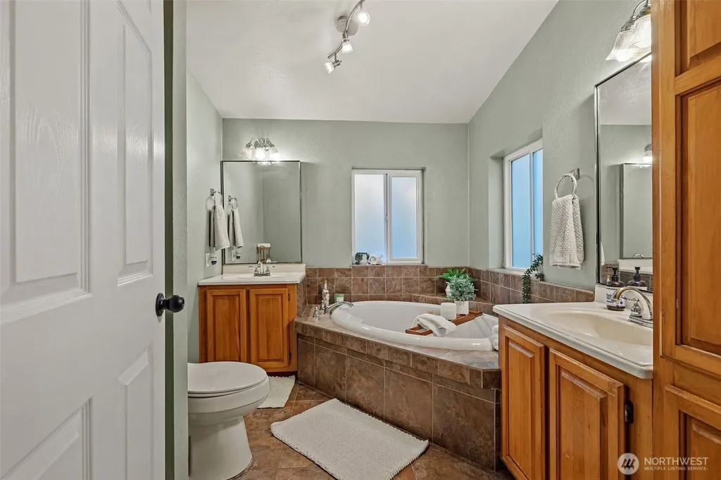 41405 Larson Drive Gold Bar WA 98251