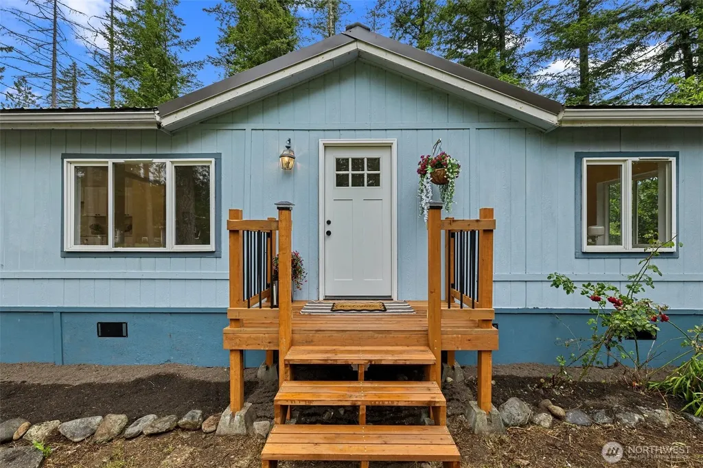 41405 Larson Drive Gold Bar WA 98251