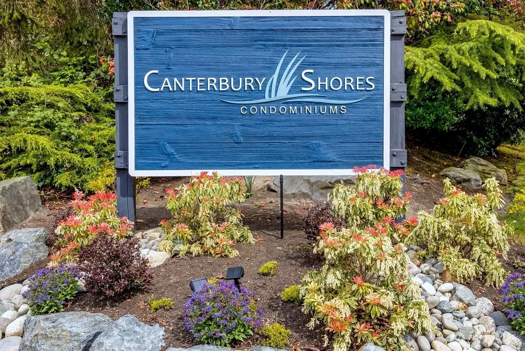 2501 Canterbury Lane E Seattle WA 98112