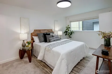 2501 Canterbury Lane E Seattle WA 98112