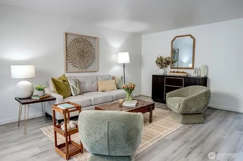 2501 Canterbury Lane E Seattle WA 98112