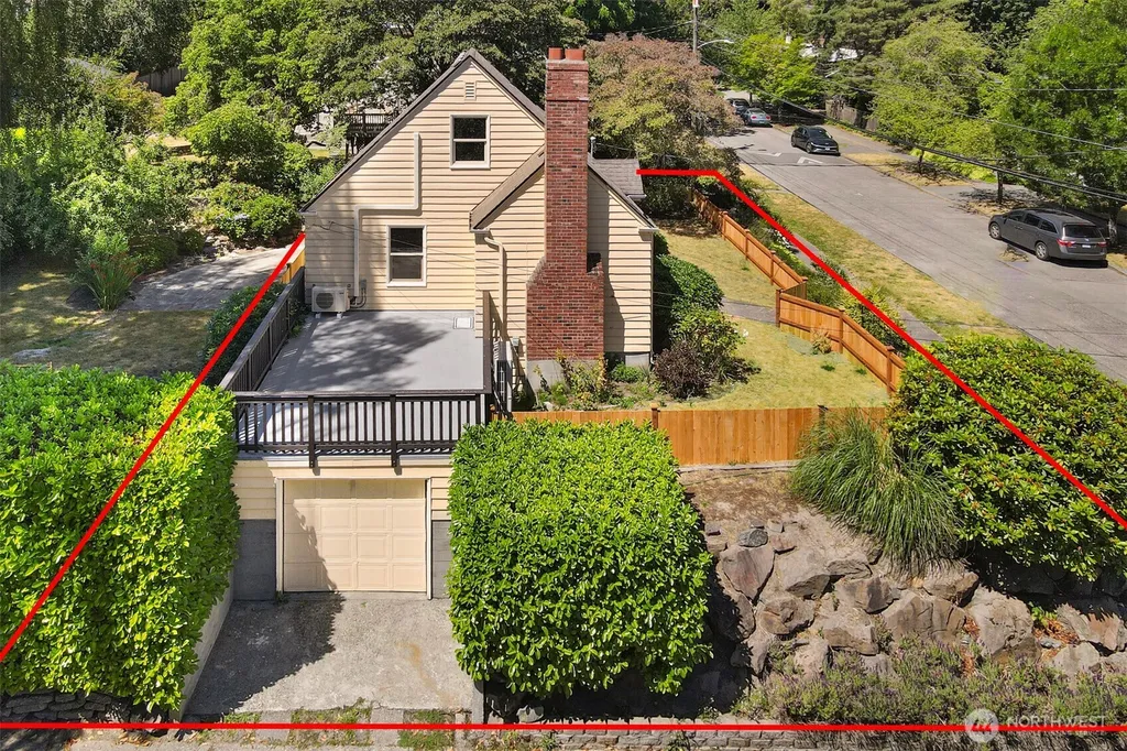 6203 39th Avenue NE Seattle WA 98115