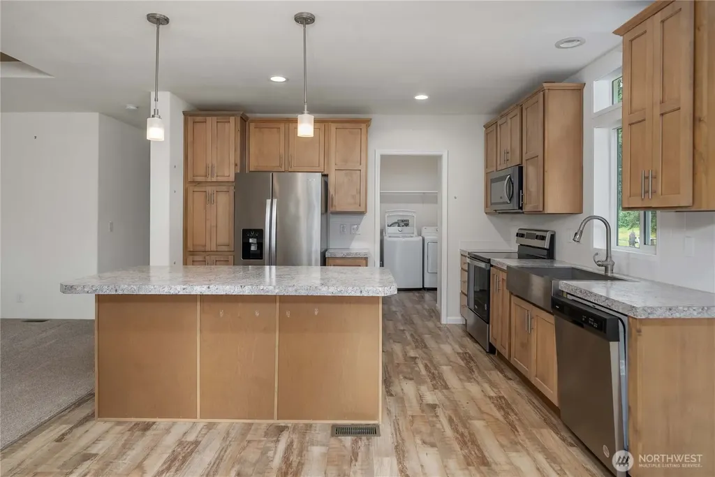 8804 226th Street E Graham WA 98338