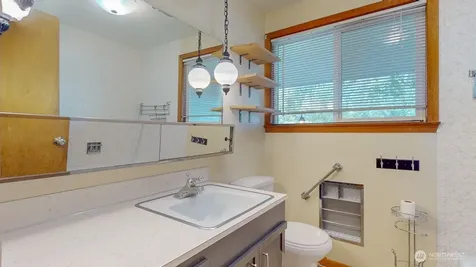 22 NE Tremont Drive College Place WA 99324