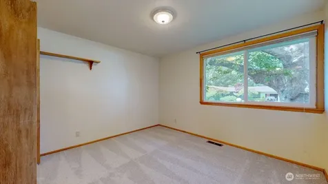 22 NE Tremont Drive College Place WA 99324