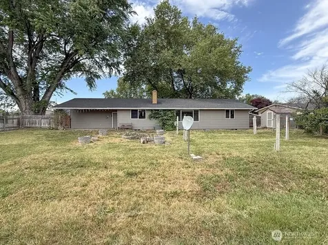 22 NE Tremont Drive College Place WA 99324