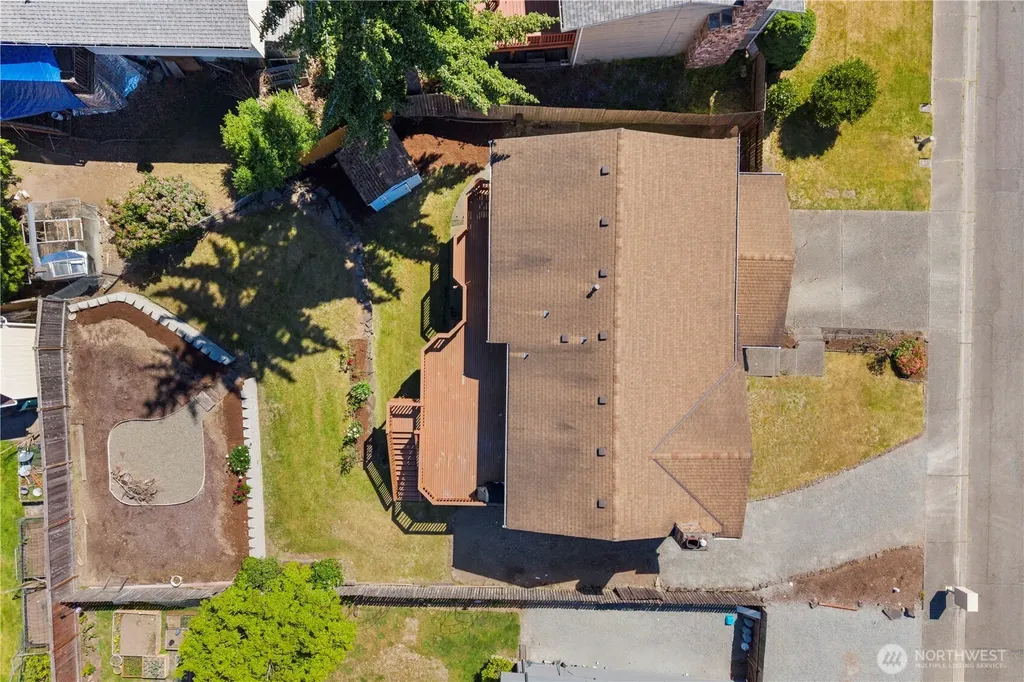 13712 SE 233rd Street Kent WA 98042