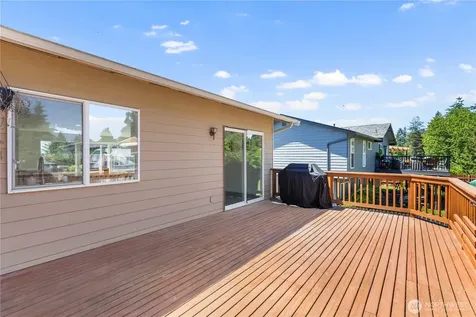 13712 SE 233rd Street Kent WA 98042