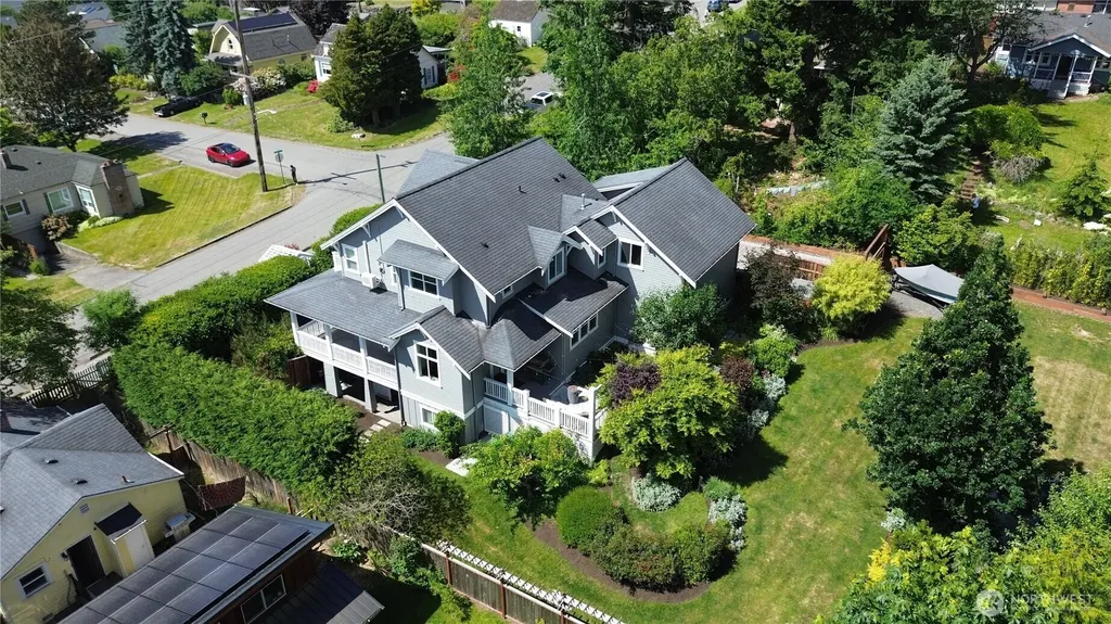 4203 Academy Street Bellingham WA 98226