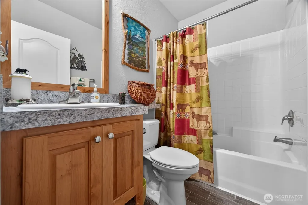 128 Riverview Drive Packwood WA 98361