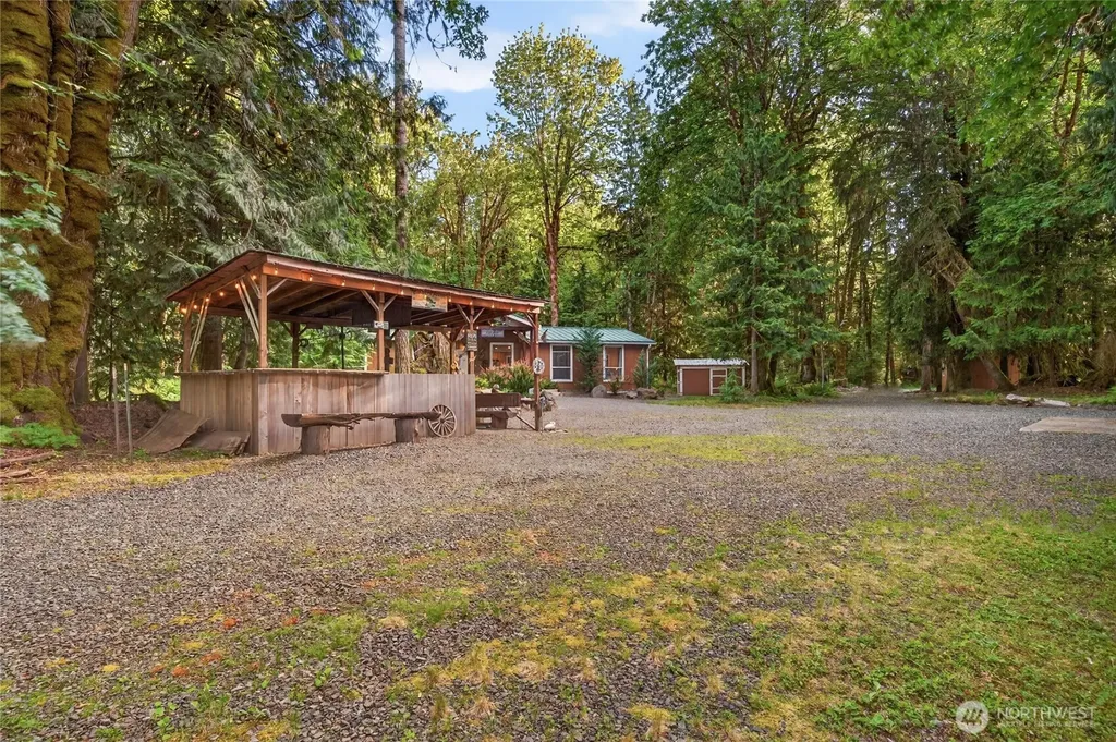 128 Riverview Drive Packwood WA 98361