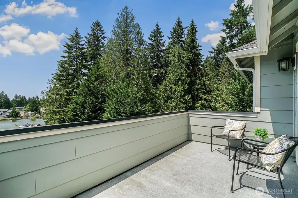 6106 207th Ave E Bonney Lake WA 98391