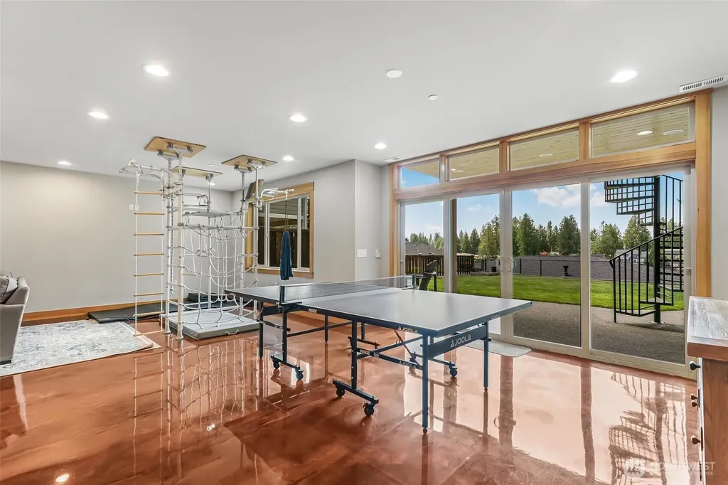 6106 207th Ave E Bonney Lake WA 98391