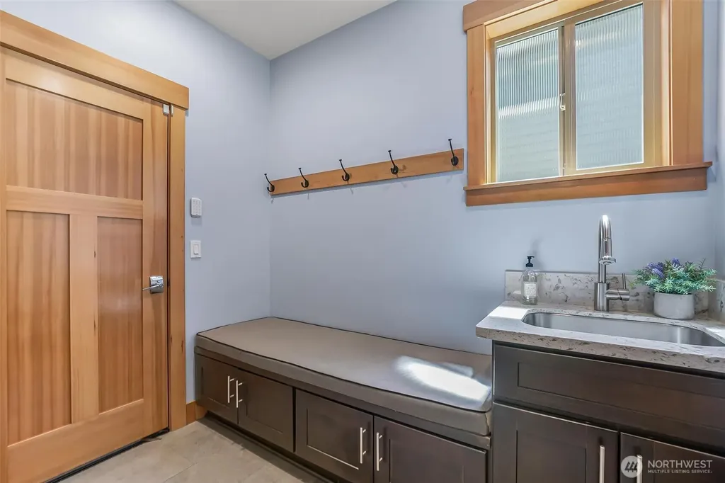6106 207th Ave E Bonney Lake WA 98391