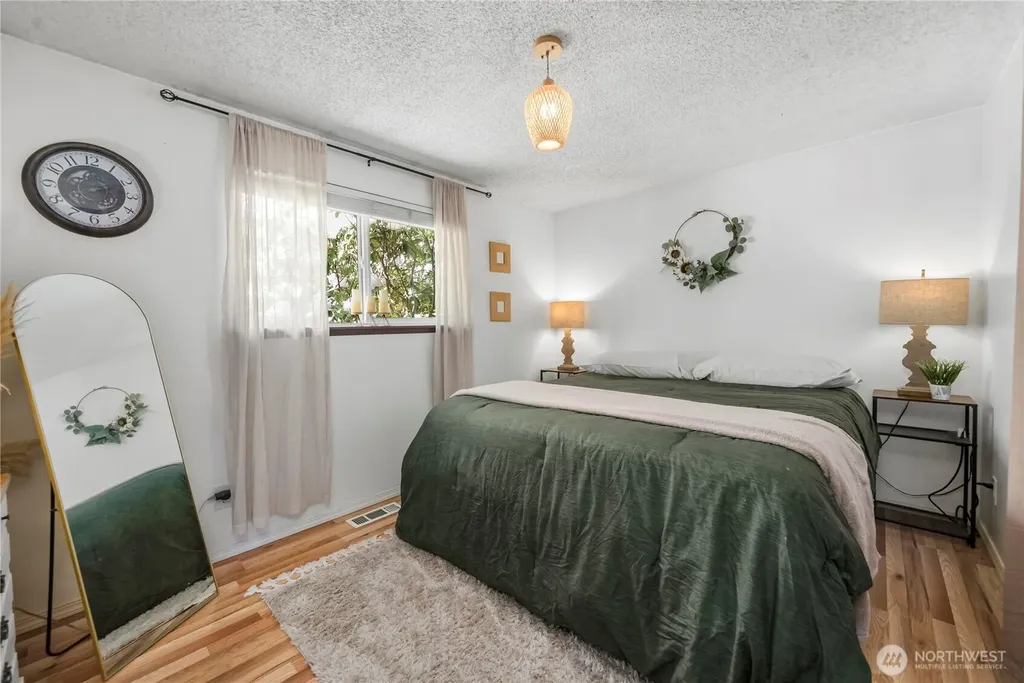 21709 121st Street Ct E Bonney Lake WA 98391