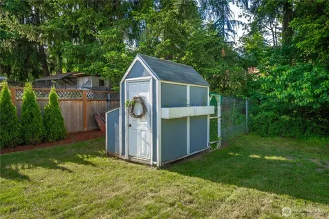 21709 121st Street Ct E Bonney Lake WA 98391