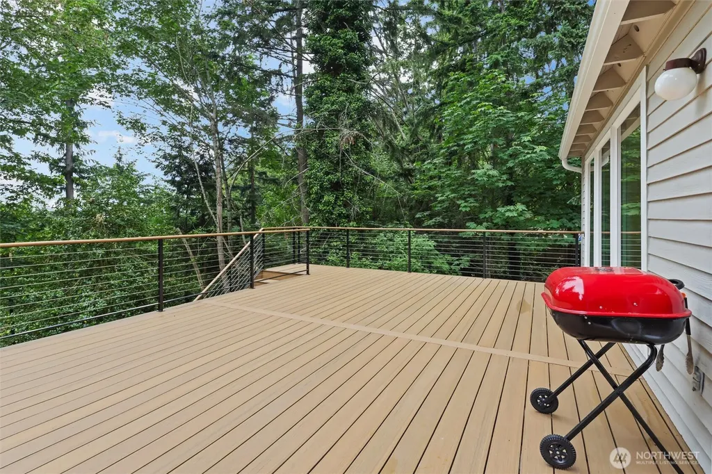 21229 NE 14th Place Sammamish WA 98074