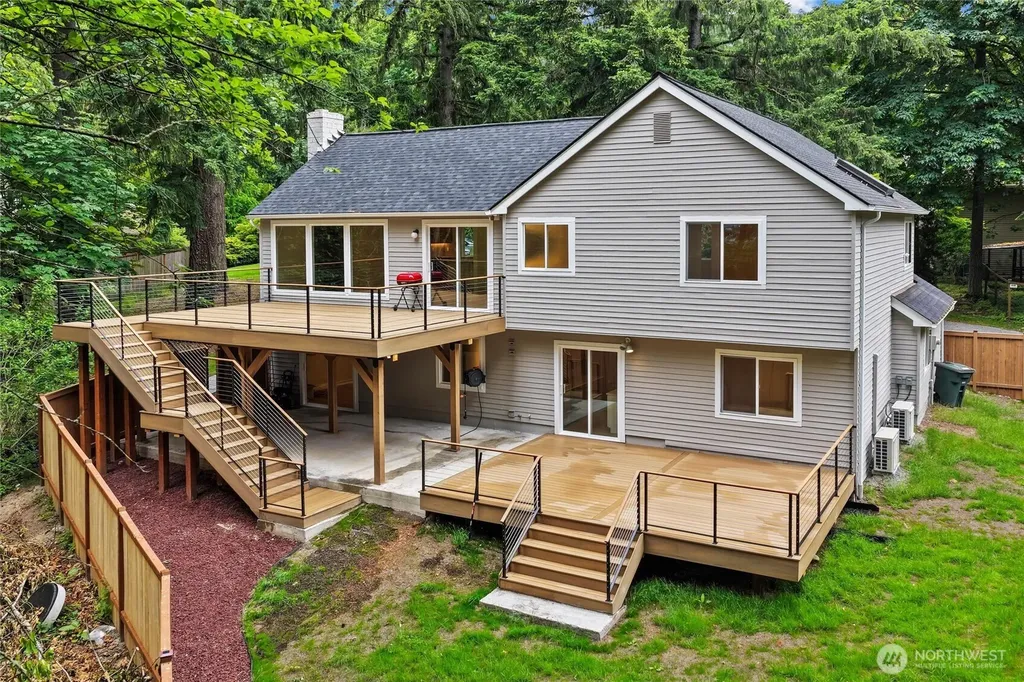 21229 NE 14th Place Sammamish WA 98074