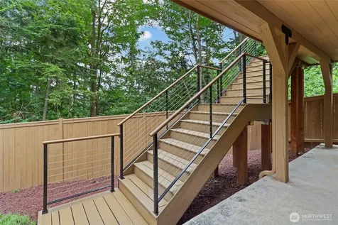 21229 NE 14th Place Sammamish WA 98074