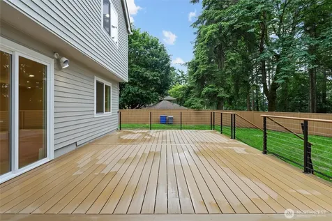 21229 NE 14th Place Sammamish WA 98074