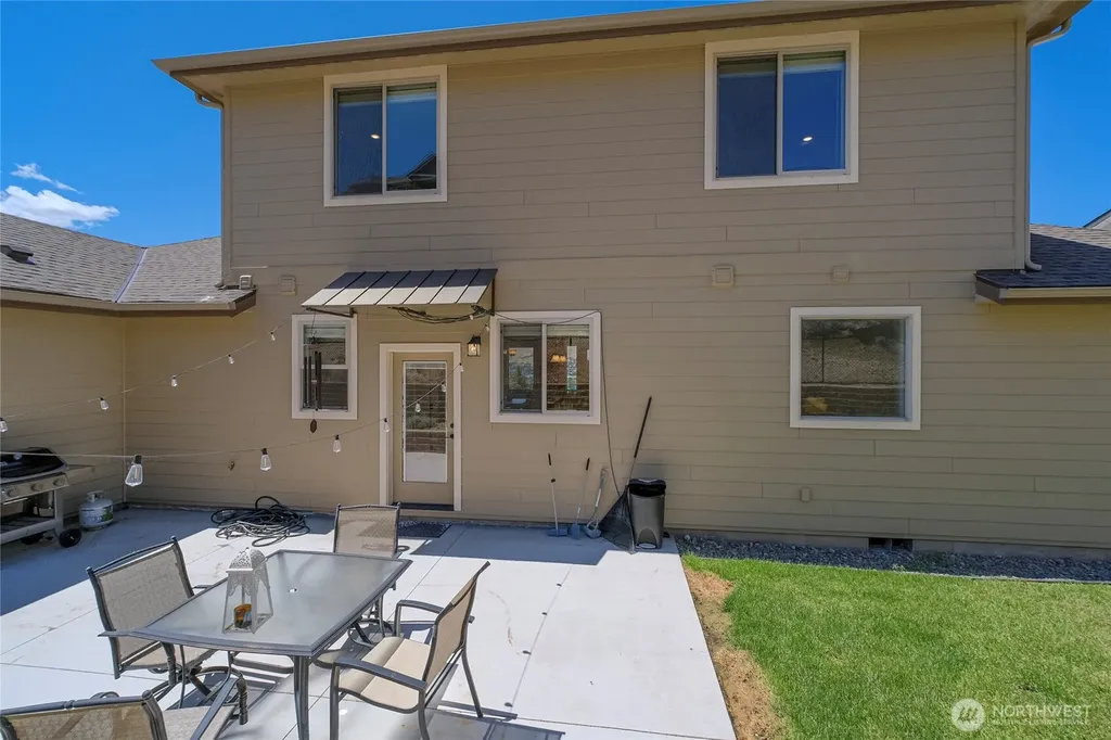 2963 N Breckenridge Drive East Wenatchee WA 98802