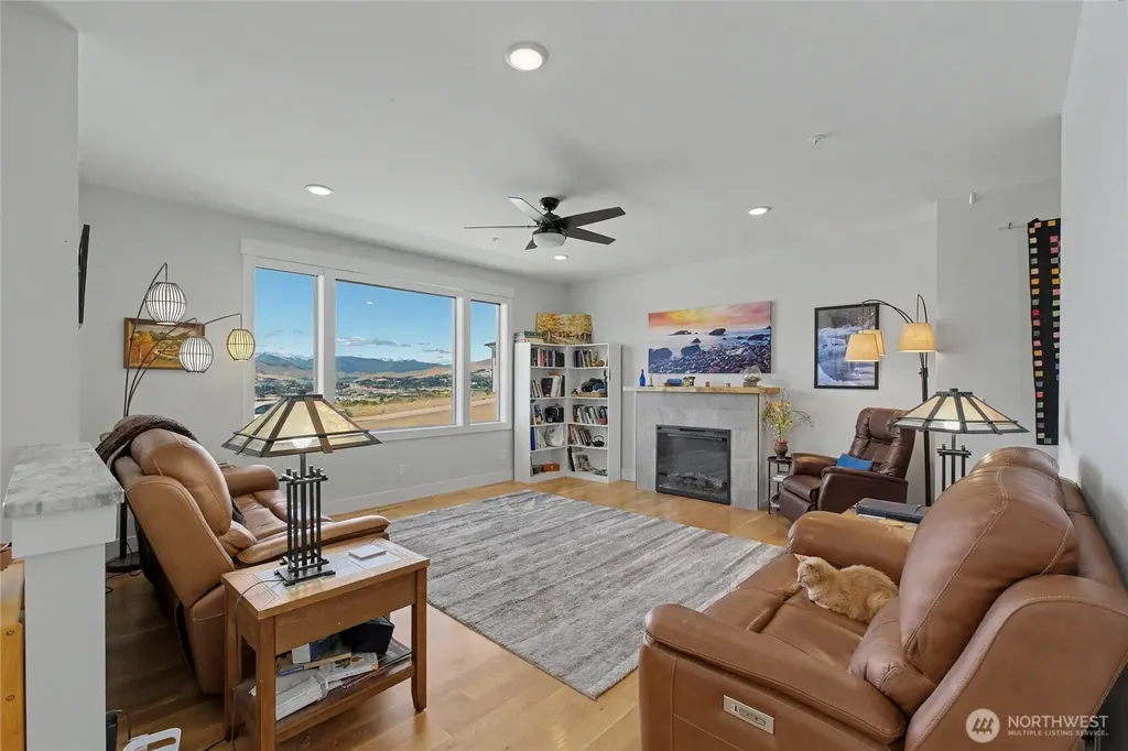 2963 N Breckenridge Drive East Wenatchee WA 98802