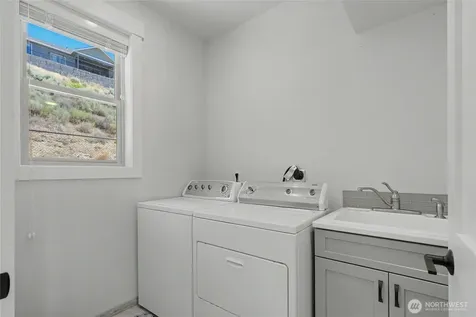 2963 N Breckenridge Drive East Wenatchee WA 98802