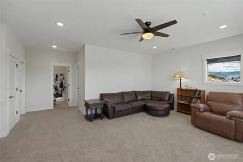 2963 N Breckenridge Drive East Wenatchee WA 98802
