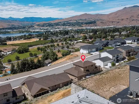 2963 N Breckenridge Drive East Wenatchee WA 98802