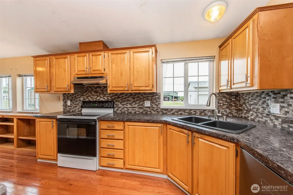 63 E Nelson Road Sequim WA 98382