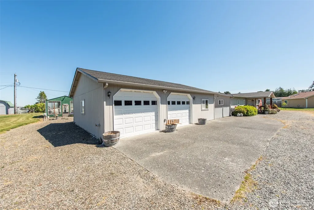 63 E Nelson Road Sequim WA 98382