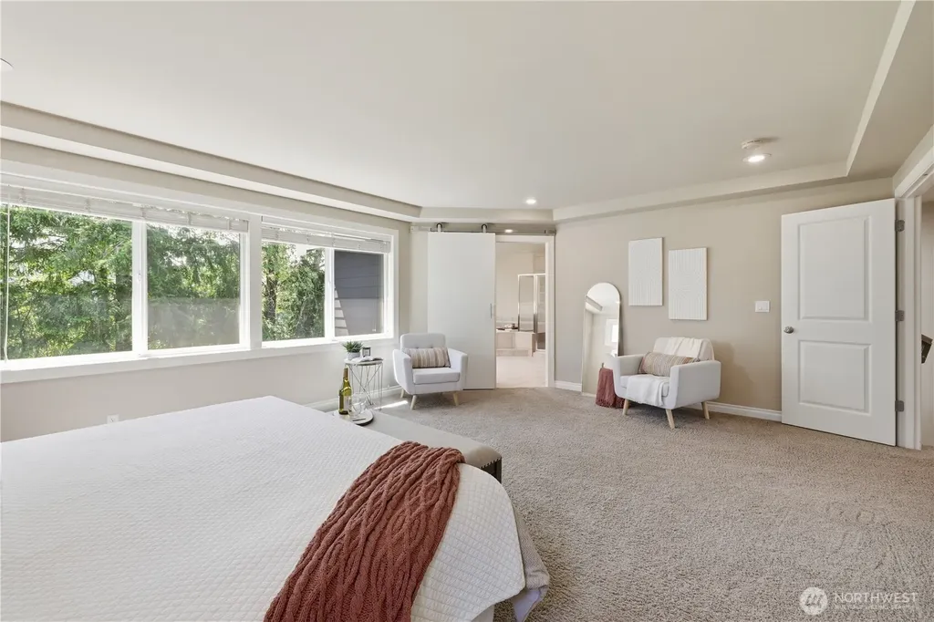 6929 Pinehurst Avenue SE Snoqualmie WA 98065