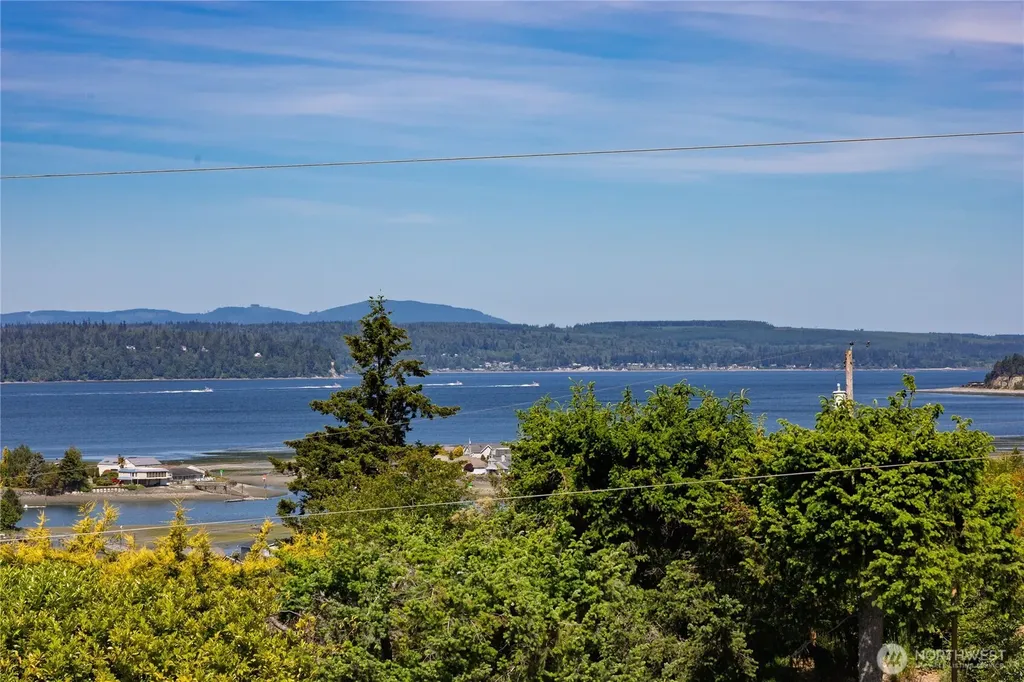 37709 Olympic View Rd NE Hansville WA 98340