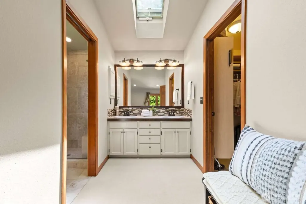 28536 NE Tolt Hill Road Carnation WA 98014