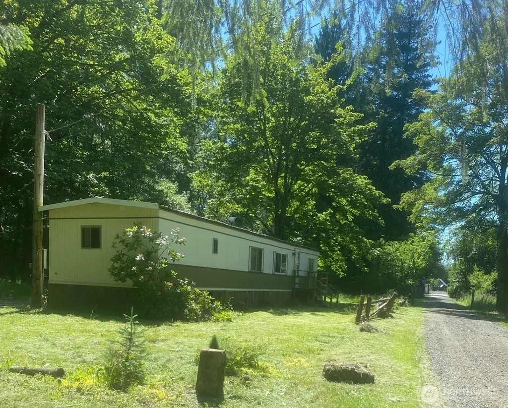 124 Mckay Randle WA 98377