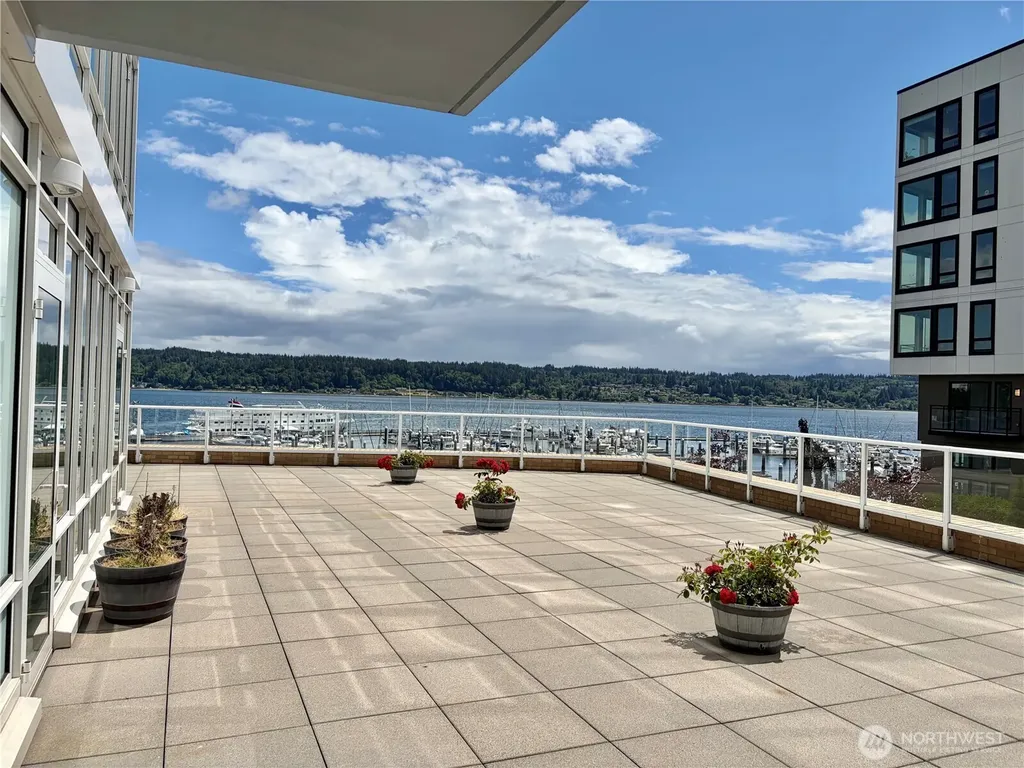 320 Washington Avenue Bremerton WA 98337