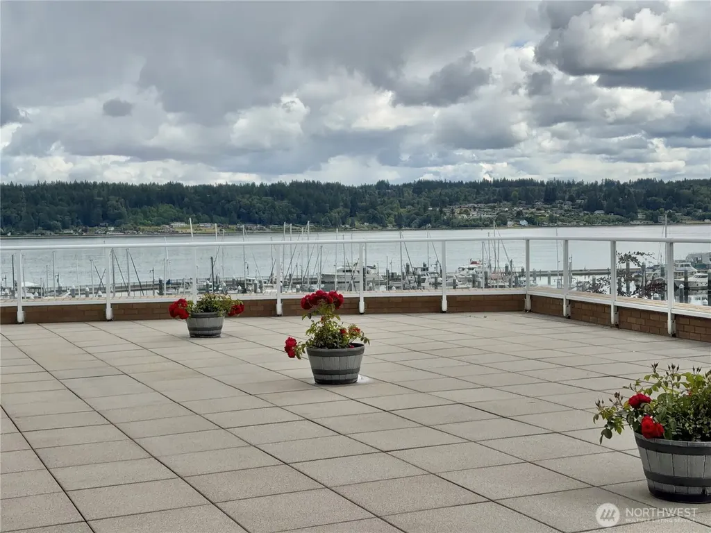 320 Washington Avenue Bremerton WA 98337