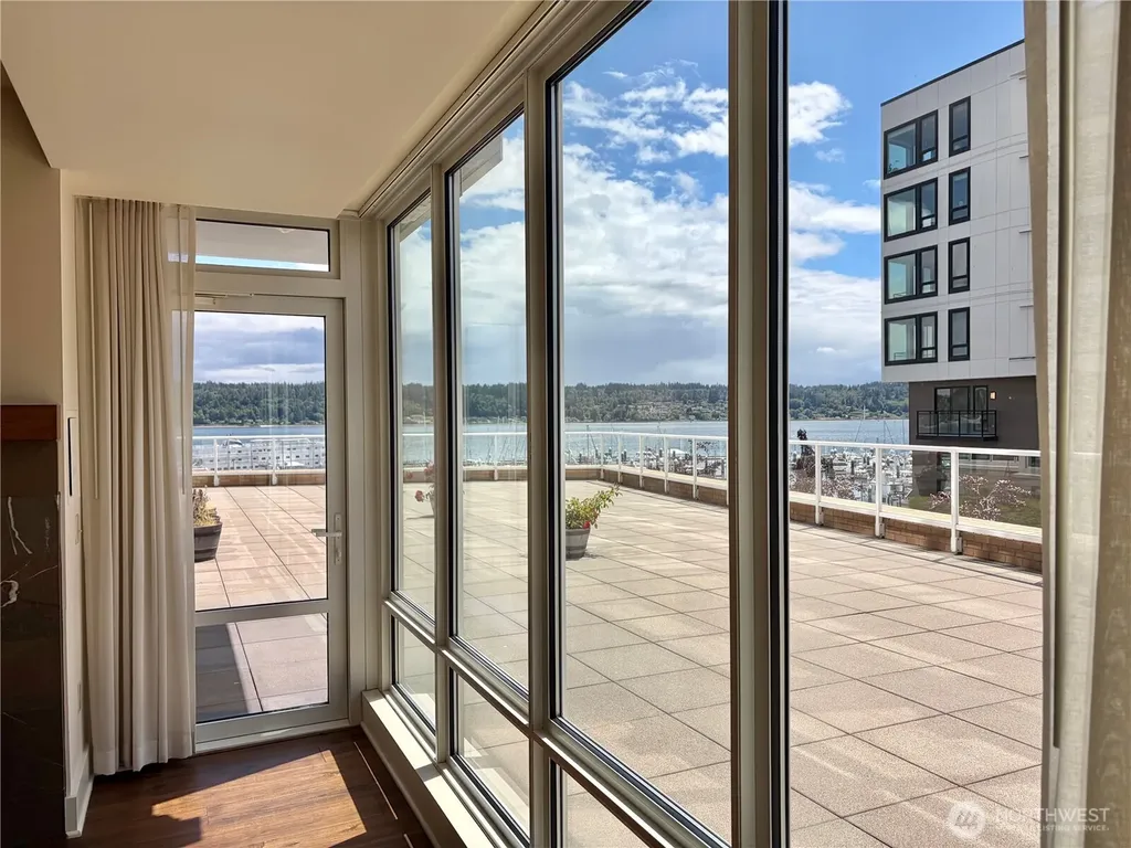 320 Washington Avenue Bremerton WA 98337