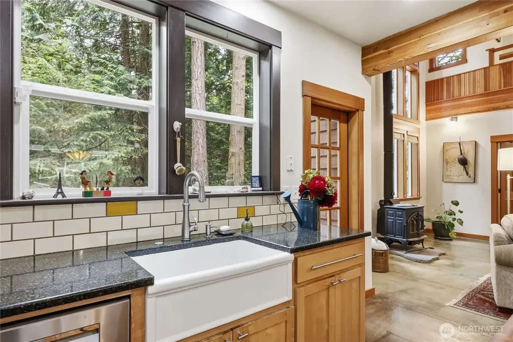 4642 Willamette Street Port Townsend WA 98368