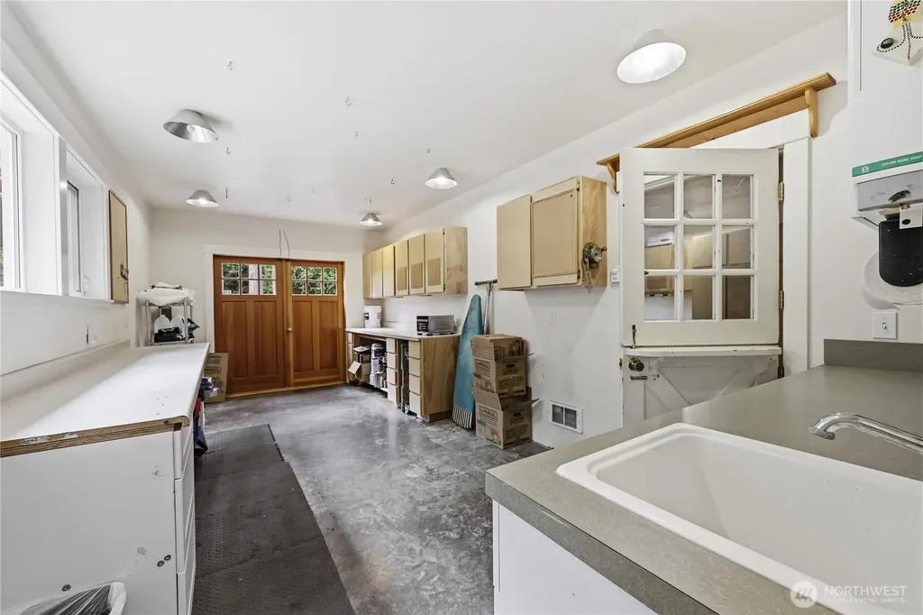 4642 Willamette Street Port Townsend WA 98368