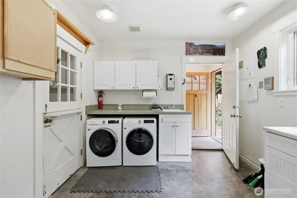 4642 Willamette Street Port Townsend WA 98368
