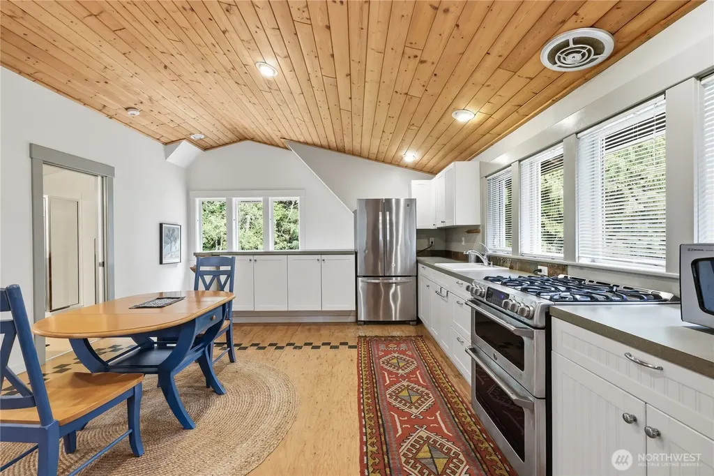 4642 Willamette Street Port Townsend WA 98368