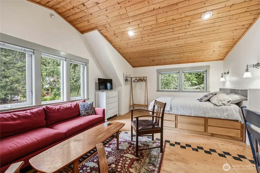 4642 Willamette Street Port Townsend WA 98368