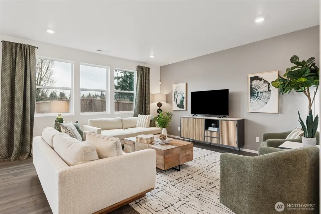 577 Hann Street Buckley WA 98321