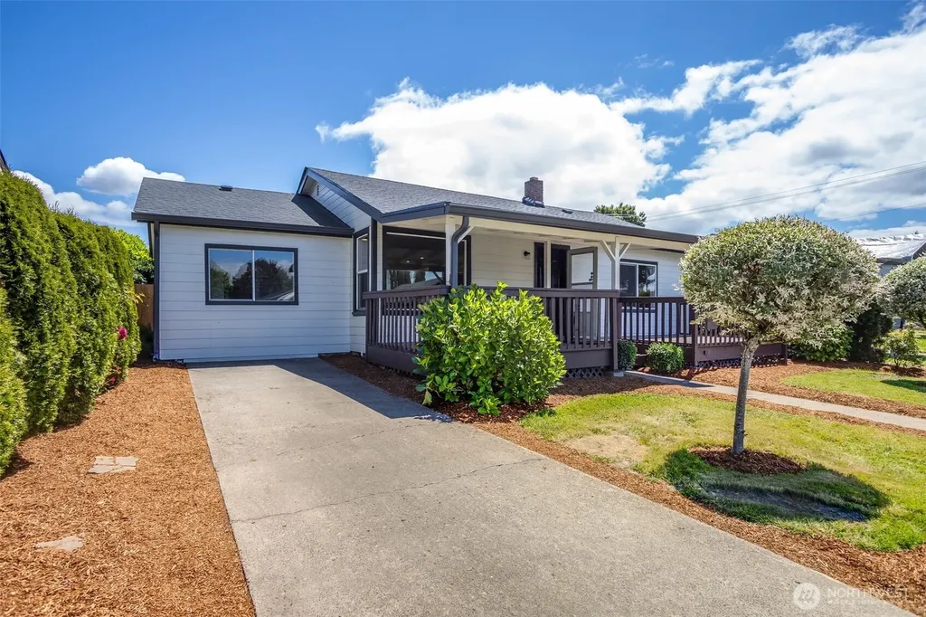 308 29th Avenue Longview WA 98632