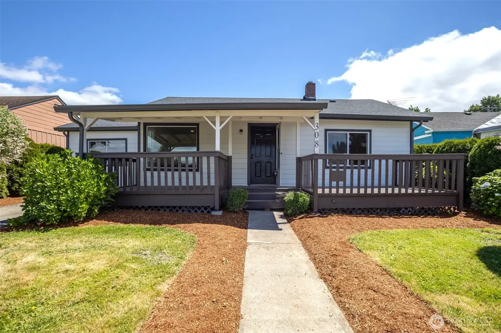 308 29th Avenue Longview WA 98632