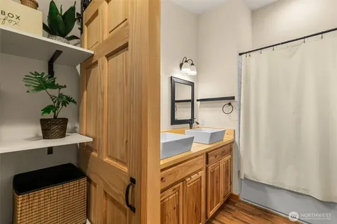 60 Cowboy Lane Leavenworth WA 98826