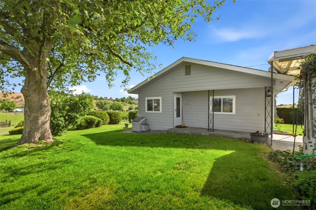 13608 Wide Hollow Road Yakima WA 98908